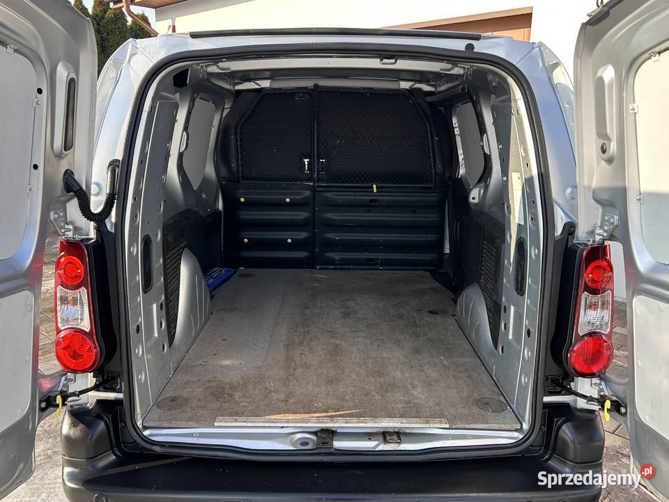 Peugeot Partner 2016r LONG 16D 8V Navi Klima Białobrzegi sprzedam