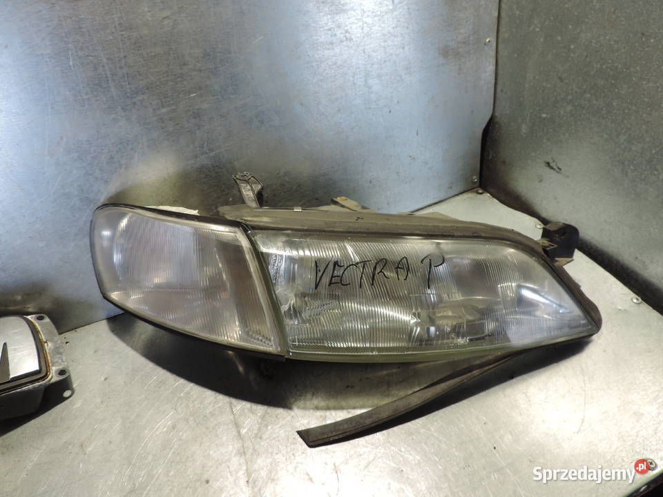 OPEL VECTRA B LAMPA PRAWA PRZEDNIA Nowy Sącz sprzedam