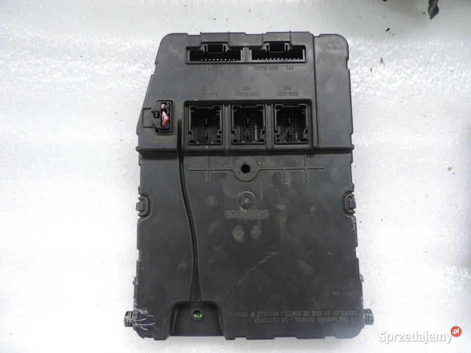 RENAULT MEGANE MODUŁ UCH 8200305575 osobowe