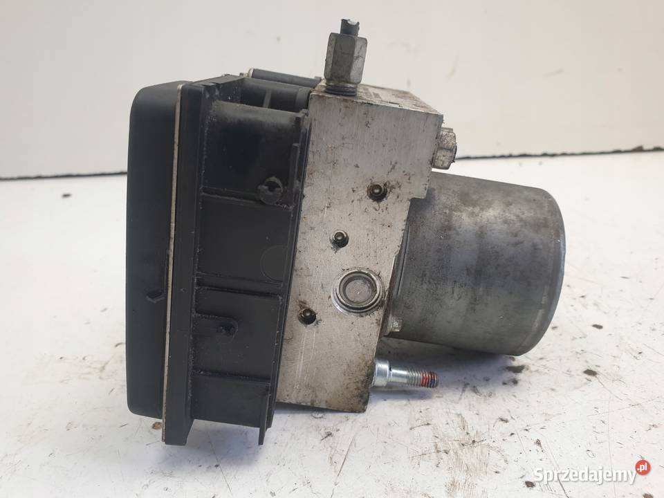 Toyota Avensis T27 POMPA ABS hamulcowa