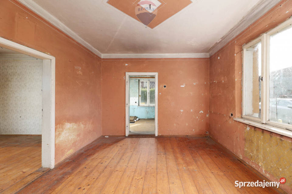 Dom z duszą do odrestarurowania wolnostojący Małec