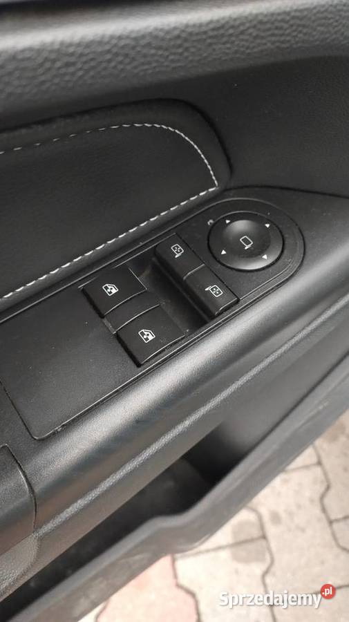 Opel Astra H 18 LPG Warszawa