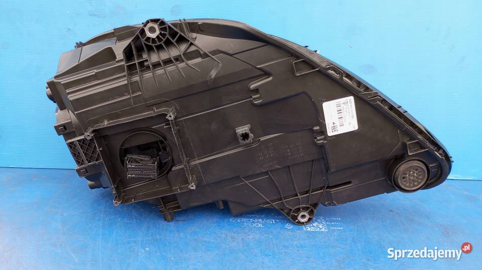 LAMPA PRAWY PRZÓD FULL LED EU 95B941010BB