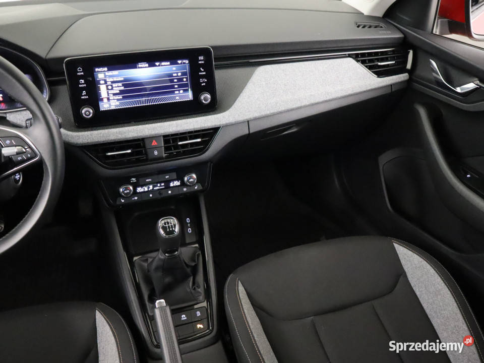 Skoda Scala 10 TSI wielofunkcyjna kierownica