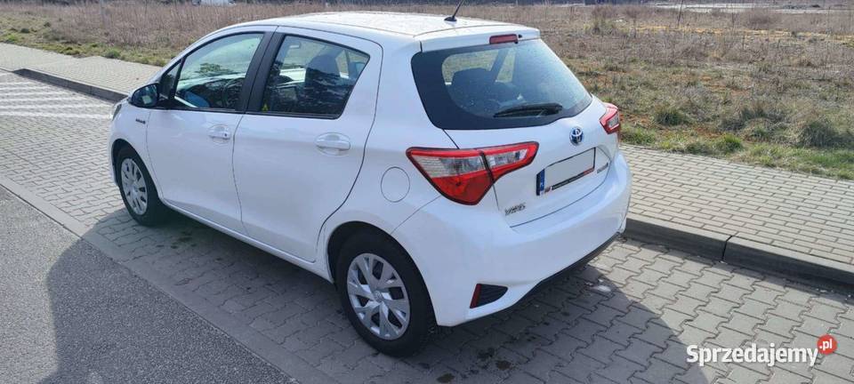 Sprzedam Toyota Yaris 15 Hybryda eCVT Międzyzdroje