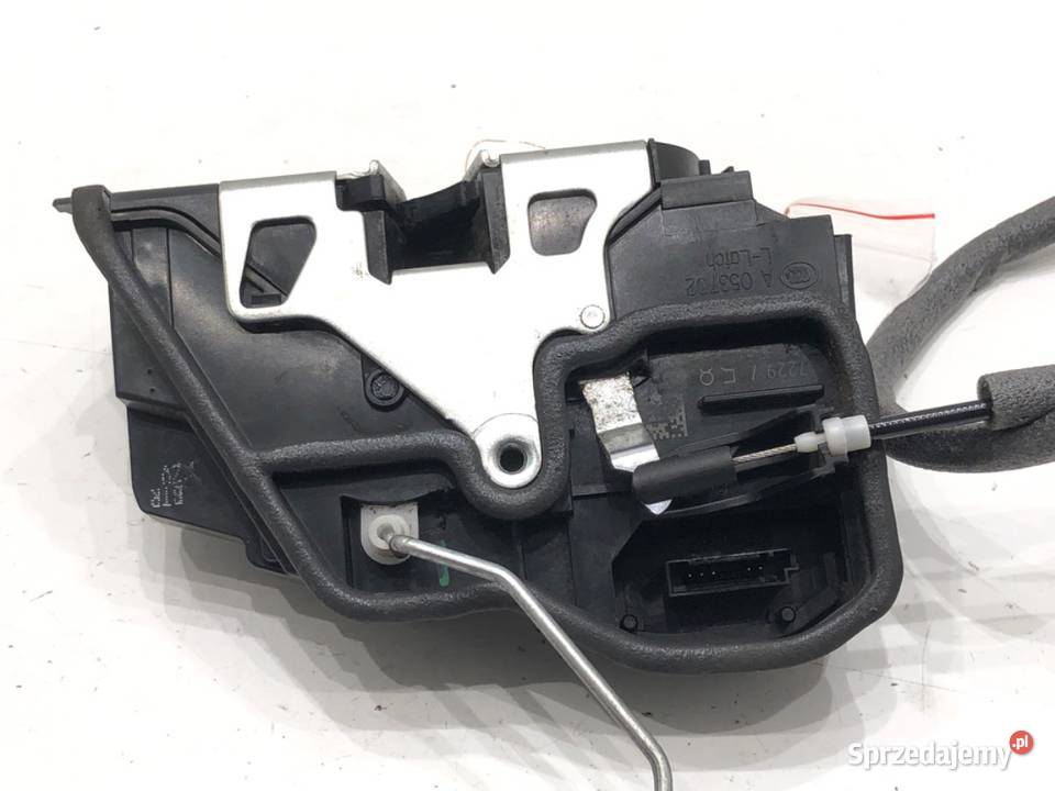 ZAMEK DRZWI PRAWY PRZÓD BMW E84 SUV 7229458 0915 Zamki, wkładki i kluczyki