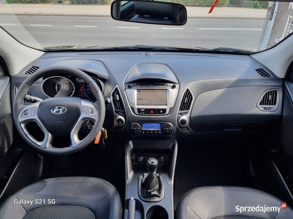 Hyundai ix35 20 163 półskóry nawigacja alu dvd elektryczne lusterka mazowieckie Płońsk sprzedam