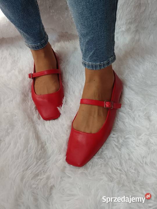 38 ASOS Design Czerwone baleriny z zapięciem z czerwony sprzedam