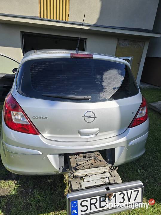 Opel Corsa D z bagażnikiem na rowery śląskie sprzedam
