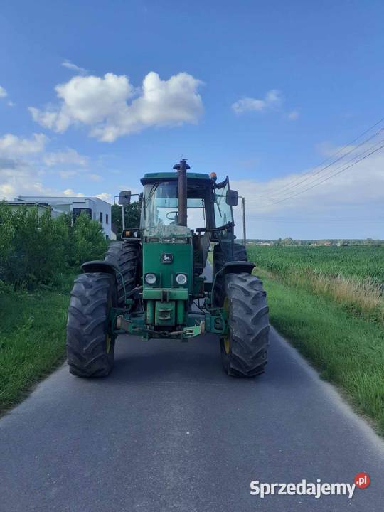 John Deere 4055 Rusko