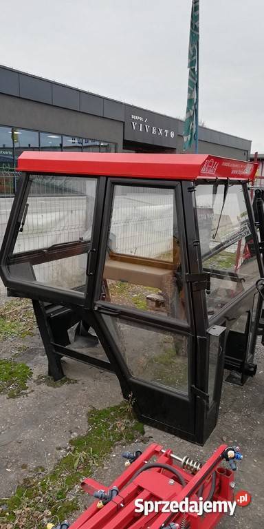 Ursus C360 C330 MF235 KOJA Kabina ciągnikowa Tarnów