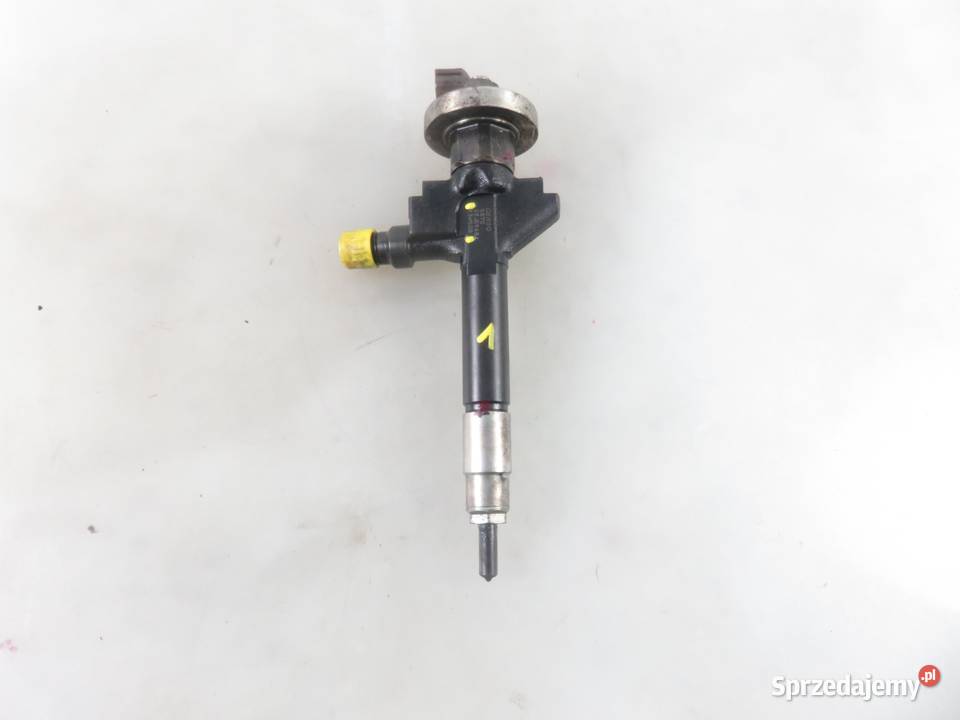 WTRYSKIWACZ MAZDA 6 I 20 DI 13H50B