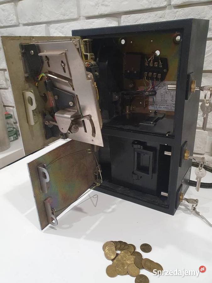 Telefon aparat telefoniczny automat wrzutowy Solnica