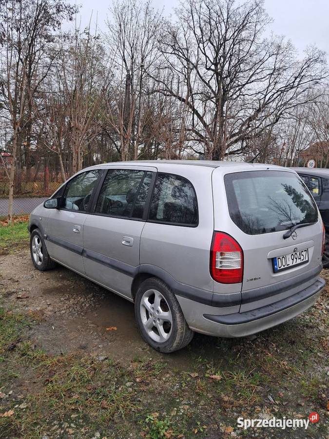 Opel zafira 18 20047 miejsc Sedan / Limuzyna Wrocław