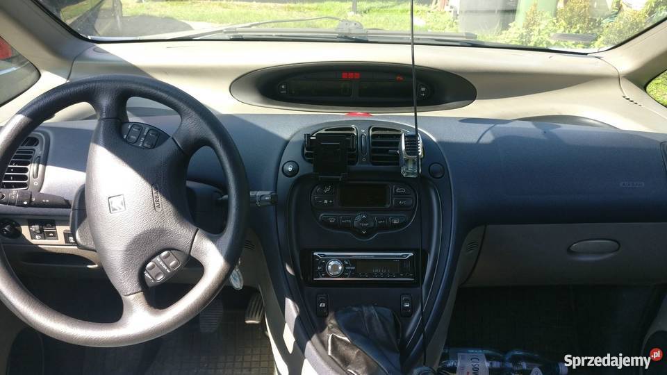 Citroen Xsara Picasso duzy rodzinny samochod Trawniki