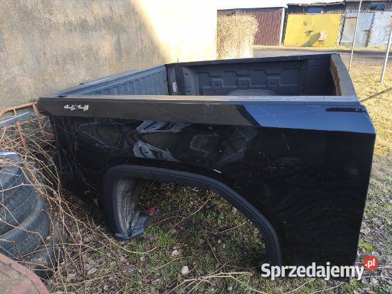 Paka skrzynia zabudowa krótka 174 GMC Sierra Sierakowice sprzedam