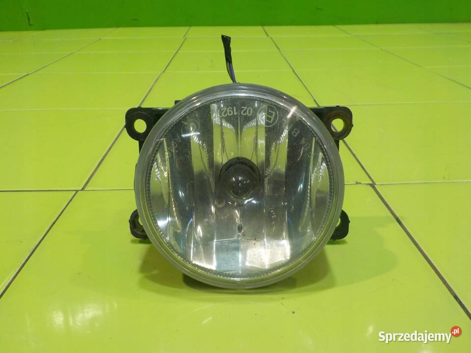 PEUGEOT 3008 I 16 HDI 11r 5D halogen prawy Suków