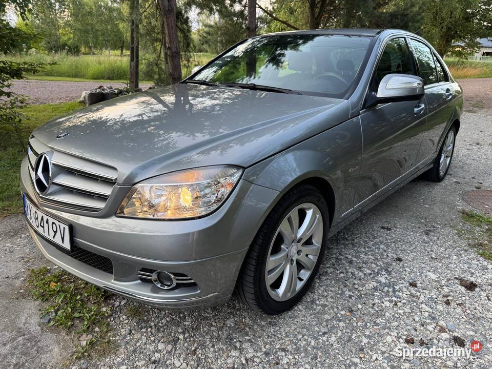 Mercedes C200 kompresor automat Rok produkcji 2011 Klasa C