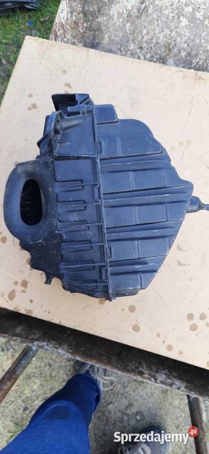 renault MEGANE filtr powietrza Siechnice sprzedam
