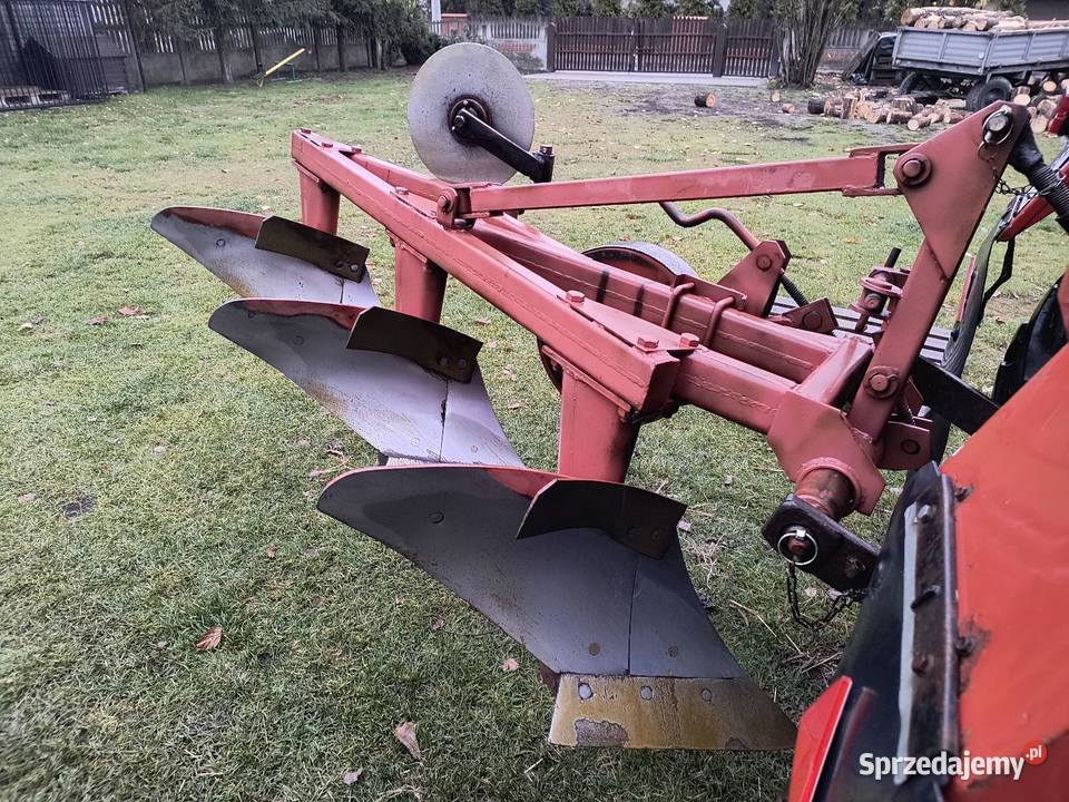 Pług 3 Akpil nieuszkodzony Popów sprzedam