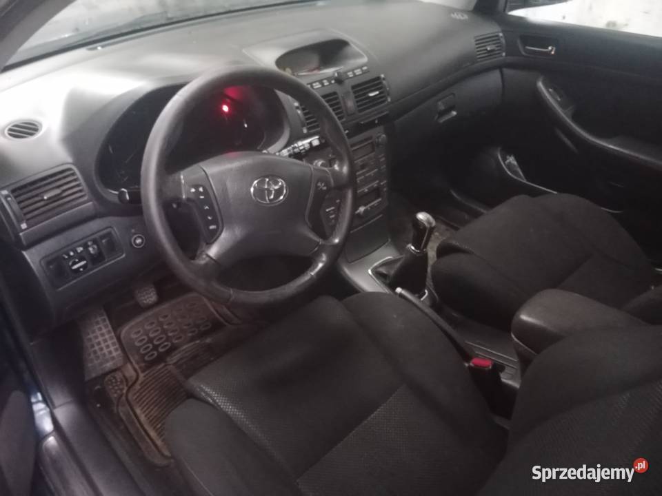 Avensis t 25 18 Łódź