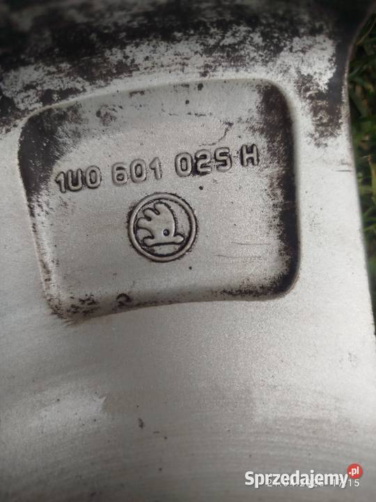 Felgi Skoda Octavia 5x100 15 Babice