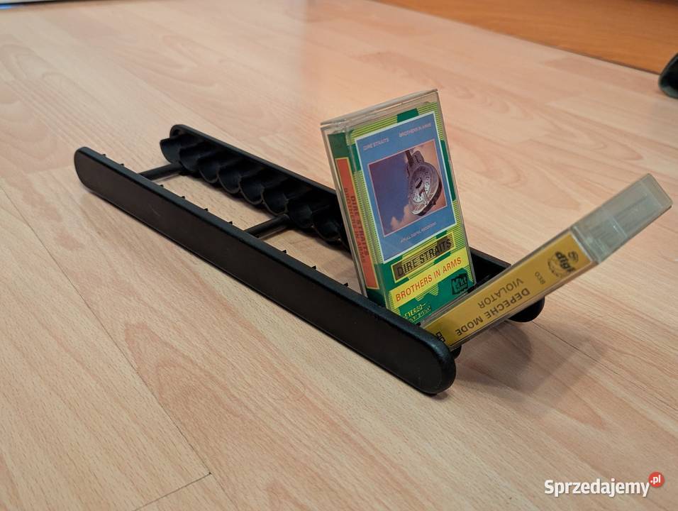 Stojak na 13 kaset magnetofonowych z tworzywa pomorskie Gdynia