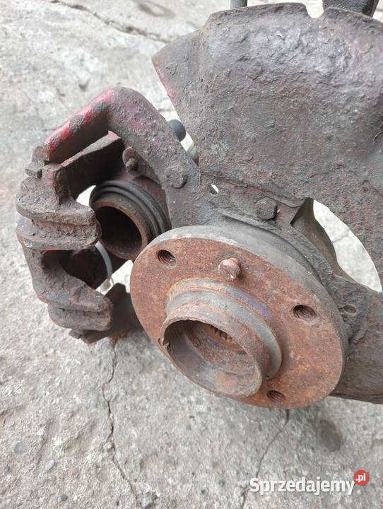 Zwrotnica lewa golf 2 Rok produkcji 1993 Biadki