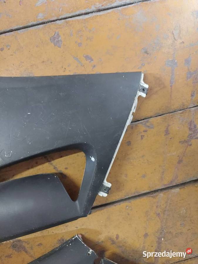 Honda CBR 125 jc34 plastik owiewka boczek CBR125 Plastiki