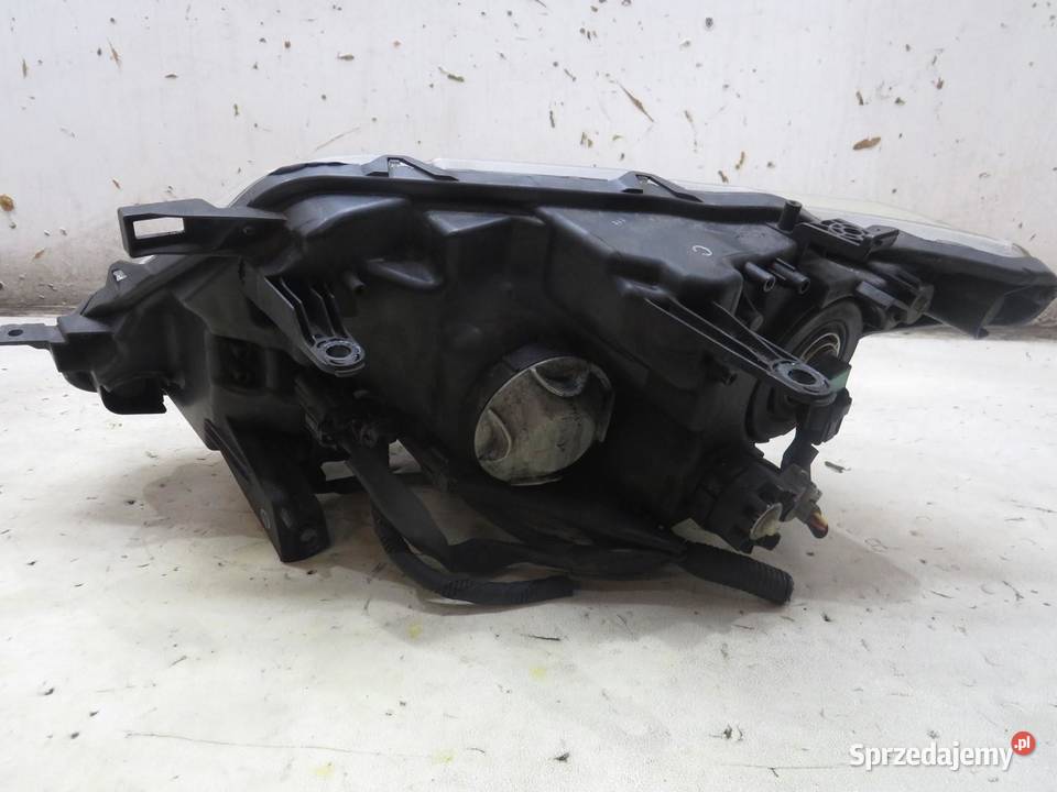 LAMPA PRAWY PRZEDNIA PRZÓD XTRAIL III T32 osobowe
