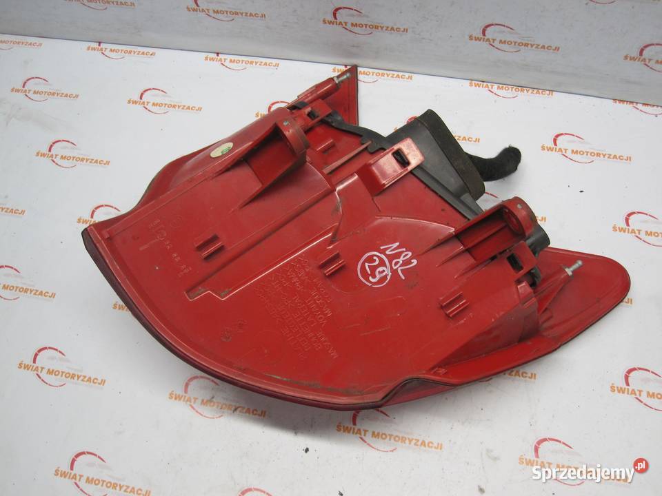 PEUGEOT 3008 I 12r lampa prawa tył 9683460780 świętokrzyskie Kielce