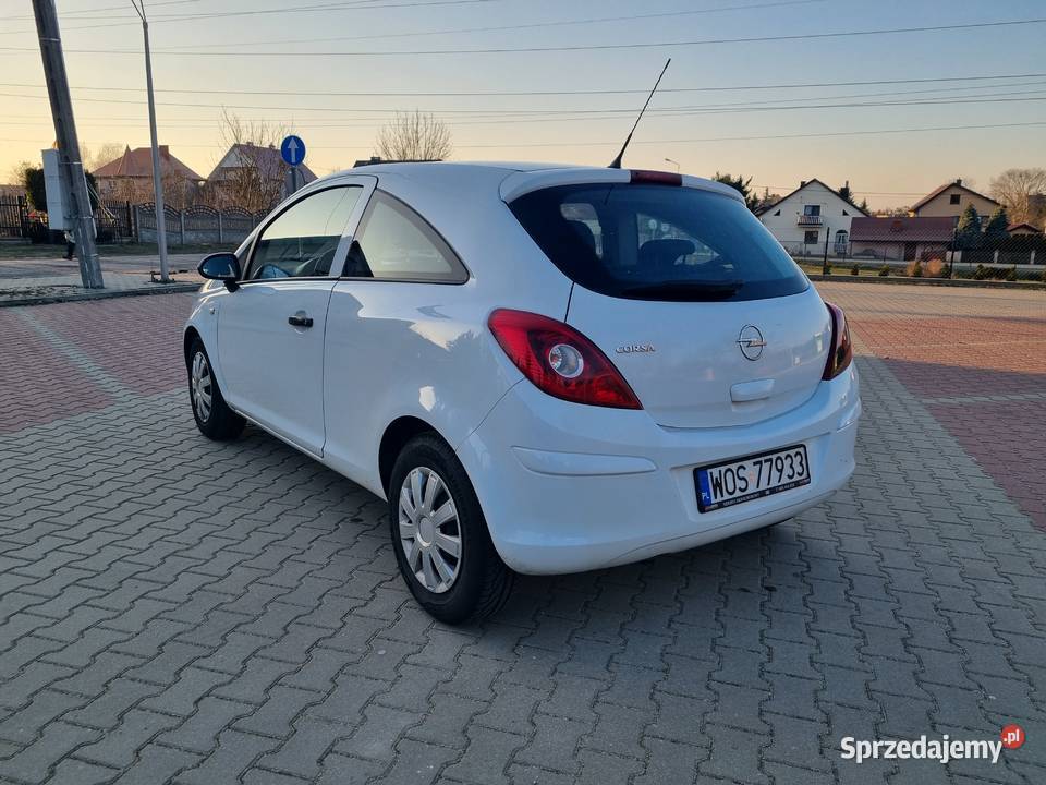 Opel Corsa 12 benzyna Czerwin