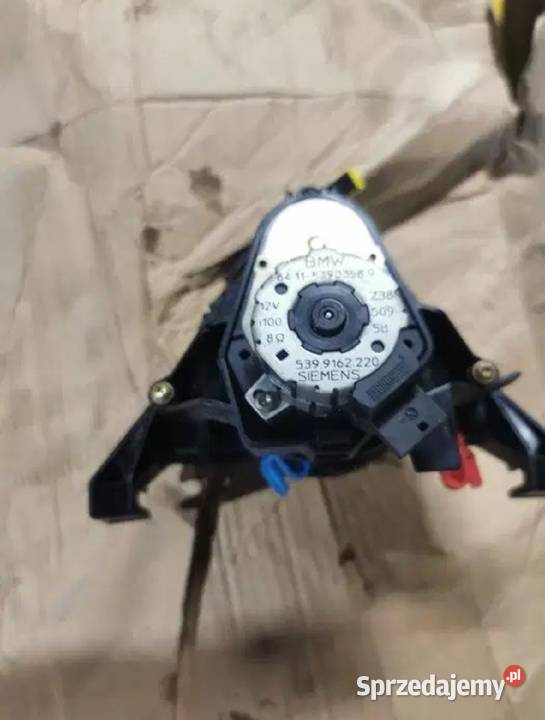 Silniczek sterownik nagrzewnicy BMW e38