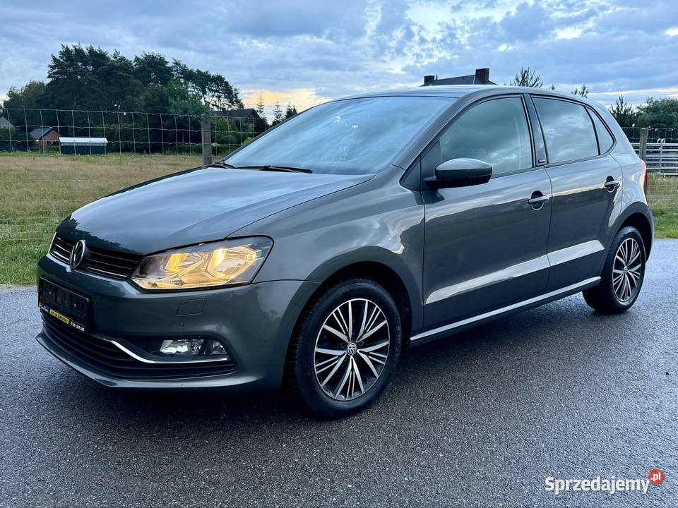 VW Polo 10 MPI 2016 Samochody osobowe mazowieckie Radzymin