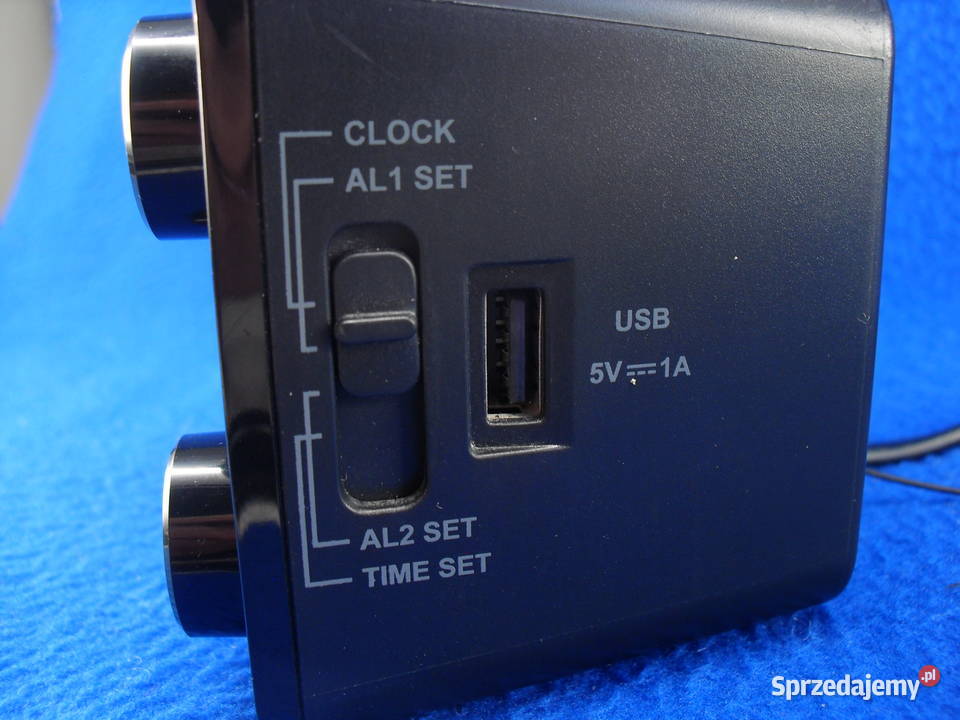 RADIOZEGARBUDZIK Z USB Bielawa sprzedam