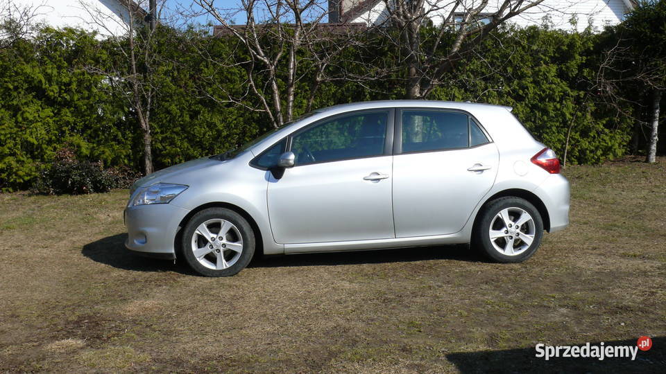 Toyota Auris 133 benzyna LIFT 2012r Sprowadzony Sokółka