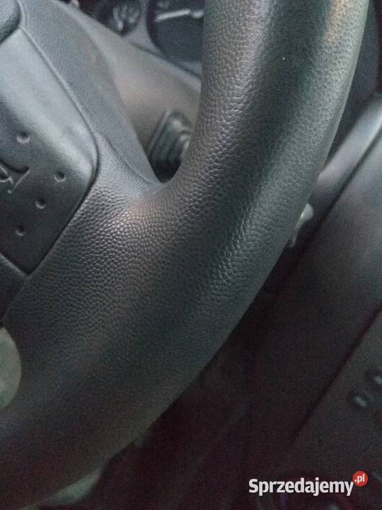 ładny zderzak tył corsa c 5drzwi śląskie