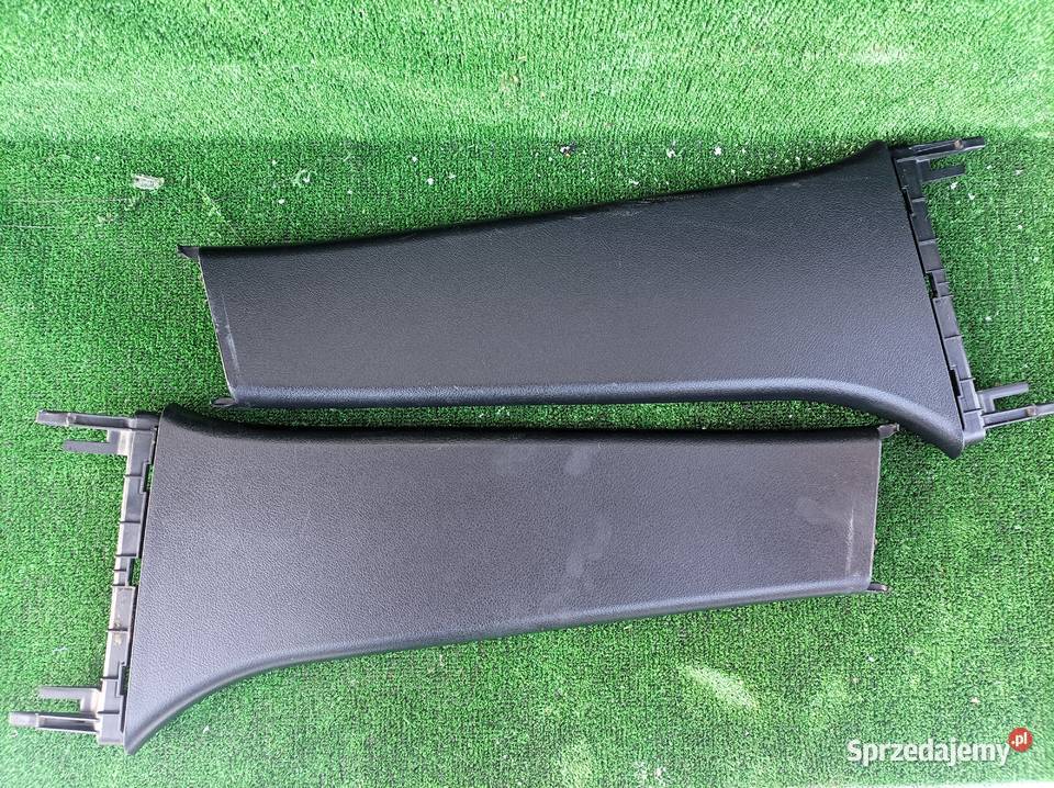 Osłona słupka bocznego pasów Audi a4b5 osobowe Pozostałe Radom