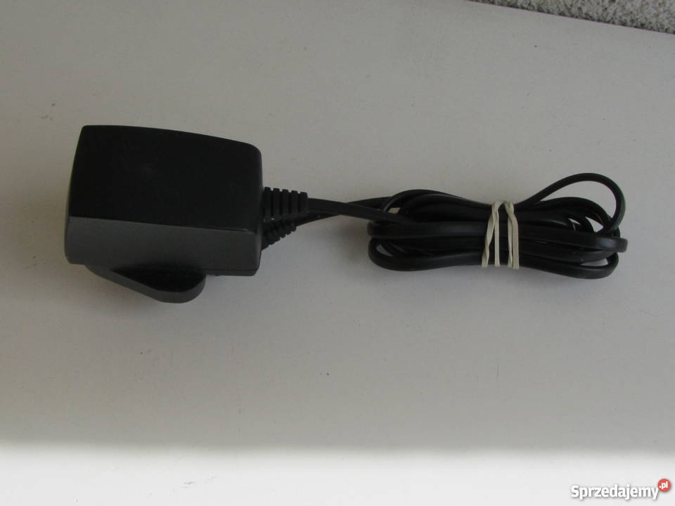 Ładowarka sieciowa adapter ACDC wtyczka UK Olecko