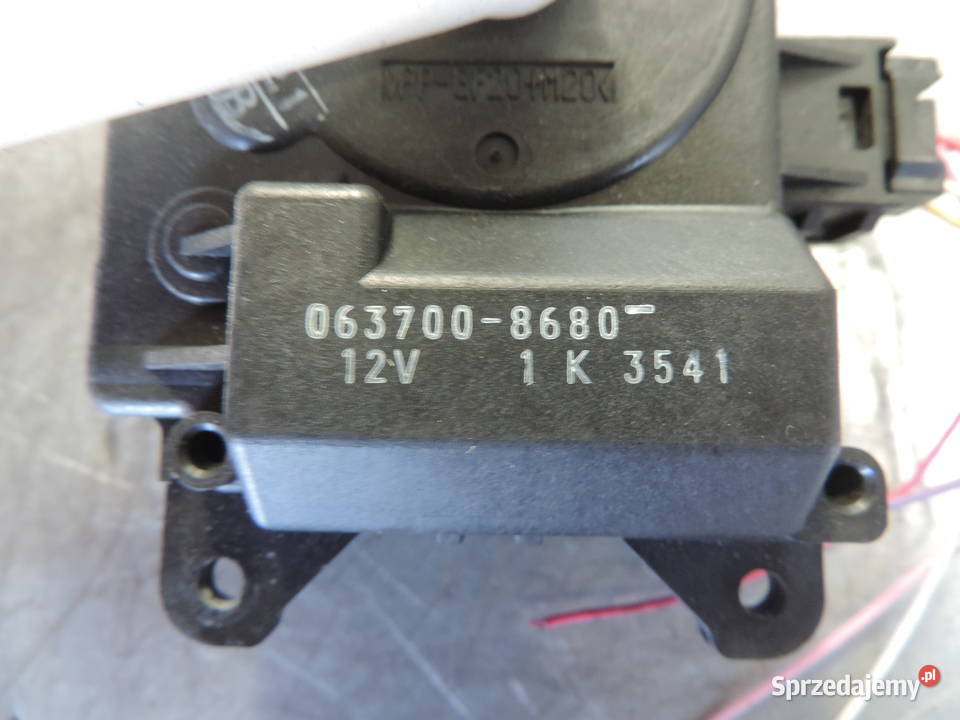 SILNICZEK NAGRZEWNICY TOYOTA AVENSIS T25 Rok produkcji 2008 Silniki Nowy Sącz sprzedam