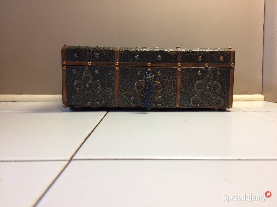 KUFEREK na biżuterię zamykany na kluczyk Warszawa sprzedam