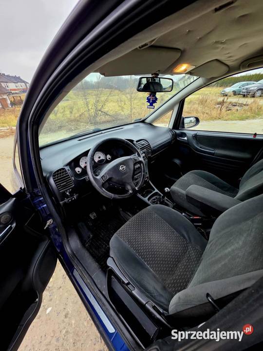 Opel Zafira 177 miejsc zadbany Łańcut