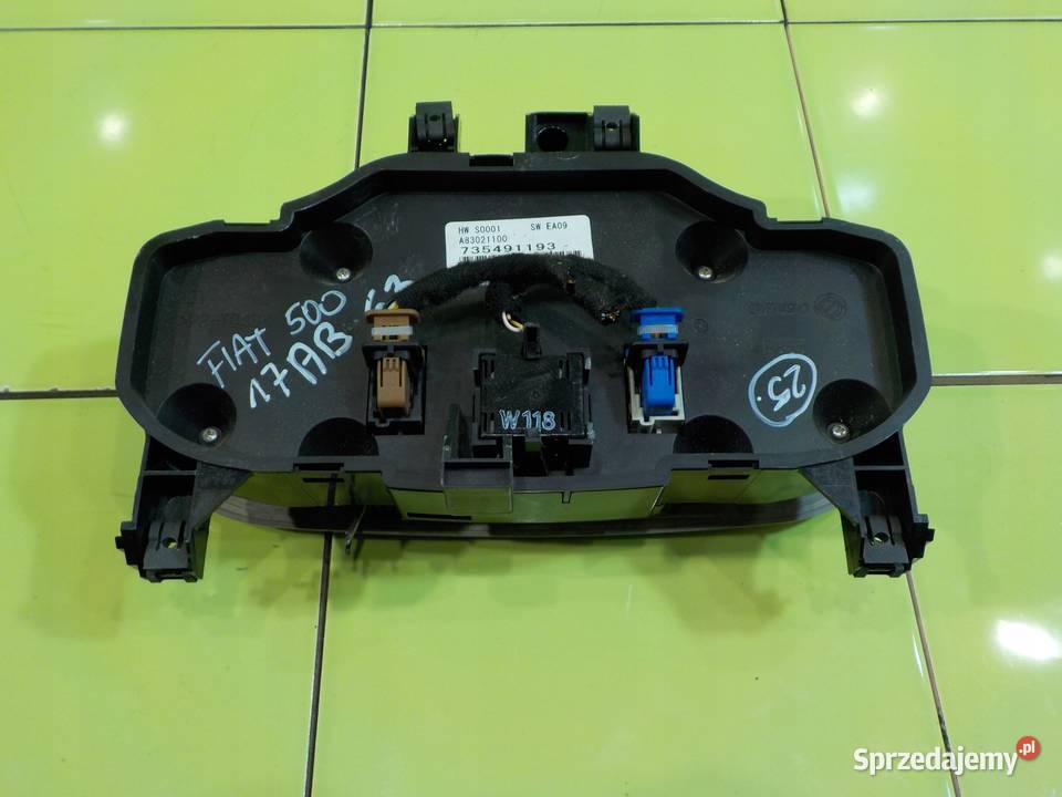 FIAT 500 09 B 12r 3D panel klimatyzacji mazowieckie Suków
