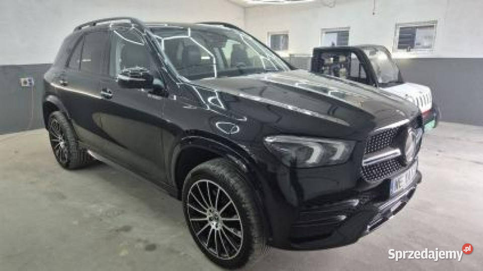 Mercedes GLE 300 MERCEDES GLE 300 W 1672019 czarny Komorniki