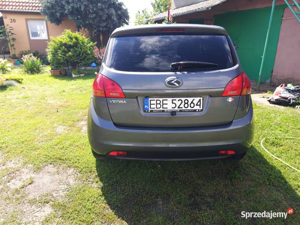 Kia Venga 16 benzyna bogate wyposażenie mały
