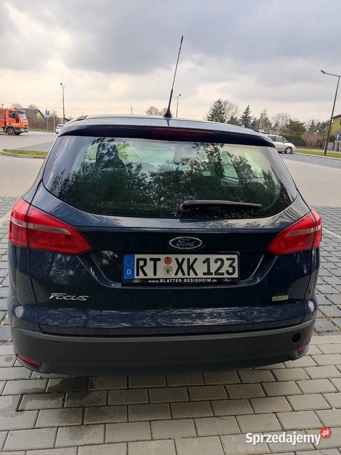 Ford Focus 10 benz 2016r Nowy rozrzad i turbo Focus Zduńska Wola