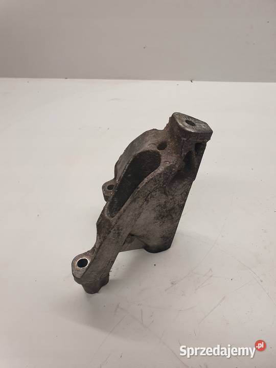 ŁAPA SILNIKA LEWA AUDI A4 A5 20 CGLC 8K0199307BM Przystajń