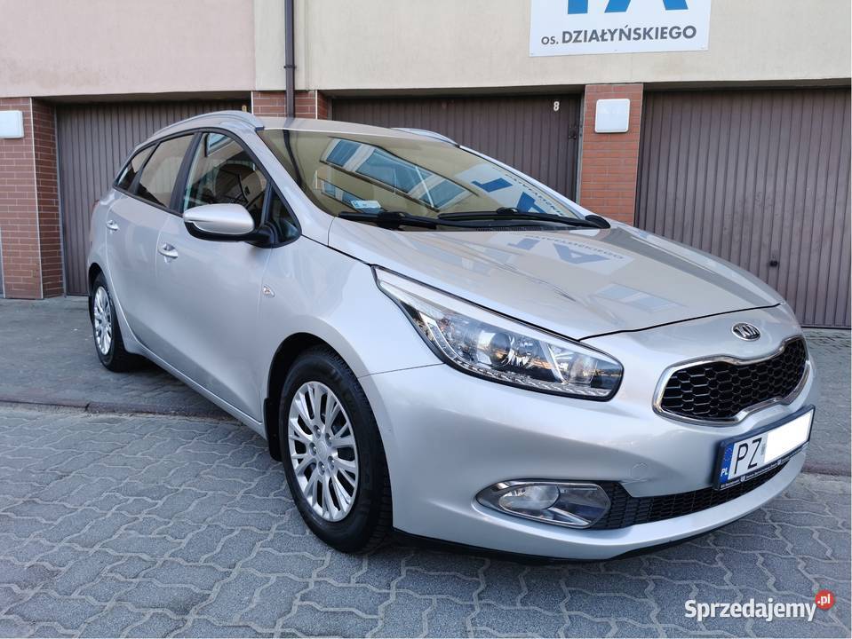 KIA CEED 2015r 16 CRDI 128 SALON POLSKA nieuszkodzony Poznań