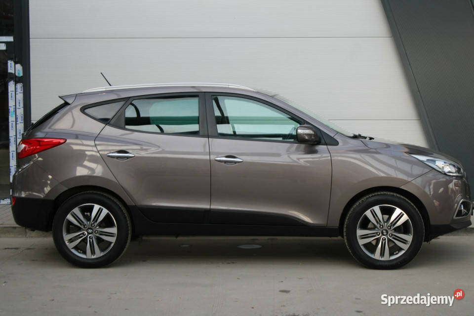 Hyundai ix35 Bezwypadkowy bogate gniazdo USB