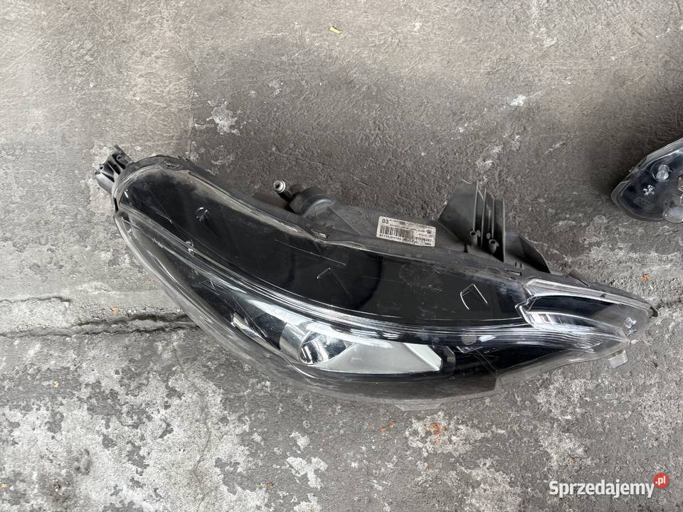 Lampy przód peugeot 108 osobowe Sosnowiec